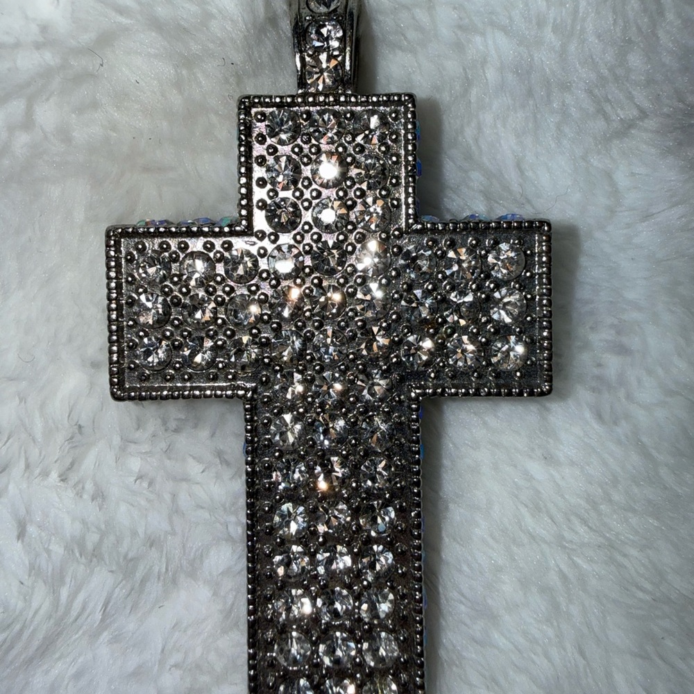 Source Unknown Silver Crystal Cross Necklace - Se… - image 6